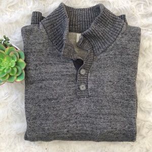 LAST CHANCE! Men’s Gray Pullover Sweater
